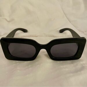 Rectangular Black Retro Sunglasses